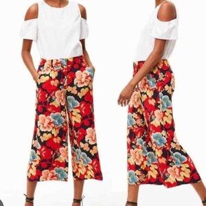 LOFT Floral Crops - Red and Black